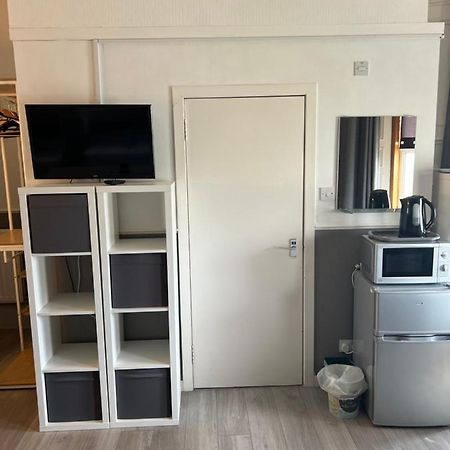 Mccoinnich Rooms Данди Экстерьер фото